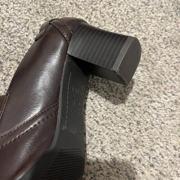 LIFE STRIDE CHOCOLATE LEATHER HEELS SZ 8M - Picture 5 of 7